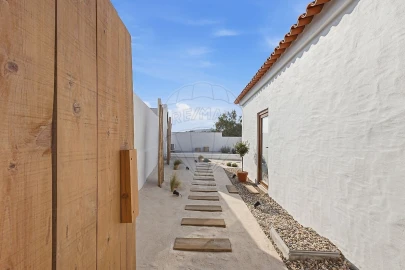 Moradia T2 para Venda em Olhalvo