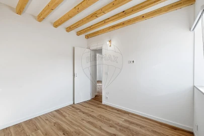 Moradia T2 para Venda em Olhalvo
