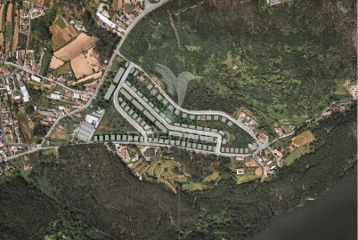 Terreno para Venda em Sandim, Olival, Lever e Crestuma