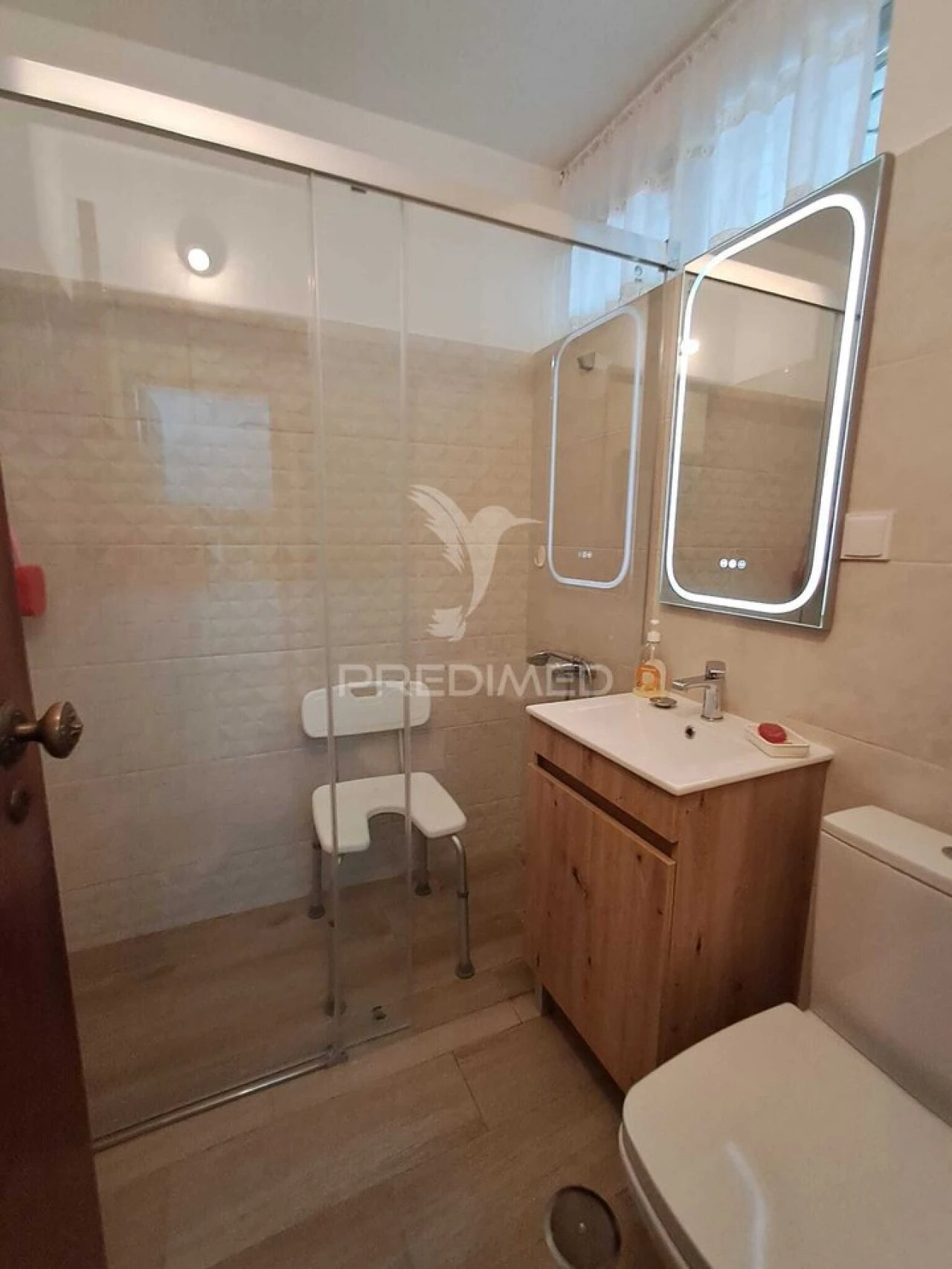 Apartamento T1 para Venda em Caparica e Trafaria Foto 13