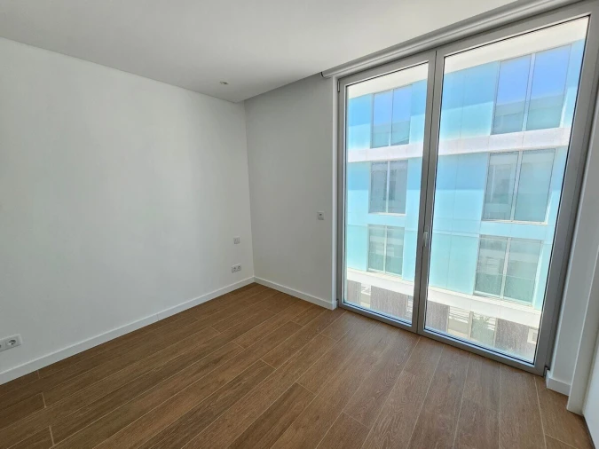 Apartamento T2 para Venda em São Martinho do Porto Foto 18
