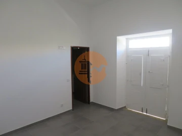 Moradia T4 para Venda em Moncarapacho e Fuseta