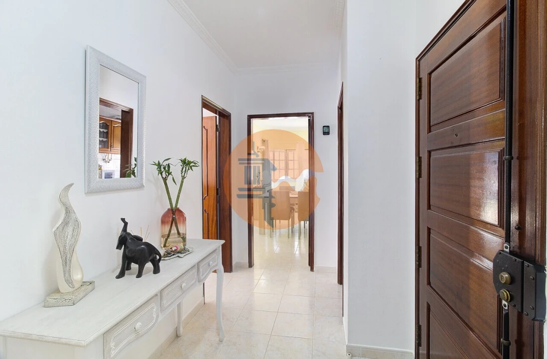 Apartamento T3 para Venda em Vila Real de Santo Antonio Foto 1