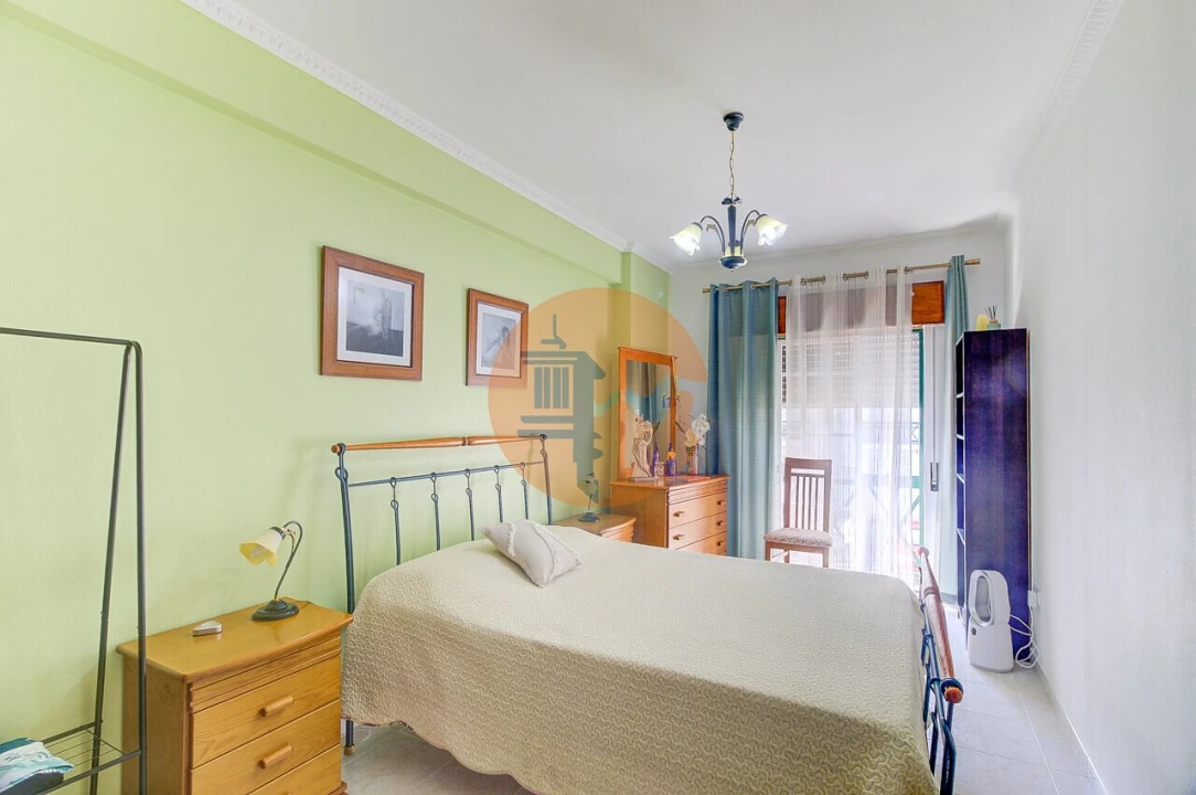 Apartamento T3 para Venda em Vila Real de Santo Antonio Foto 9
