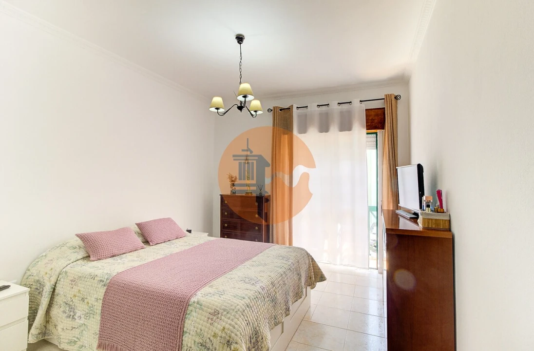 Apartamento T3 para Venda em Vila Real de Santo Antonio Foto 12