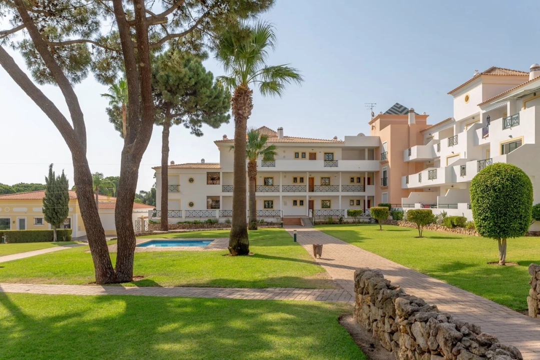 Apartamento T1 para Venda em Albufeira e Olhos de Água Foto 21