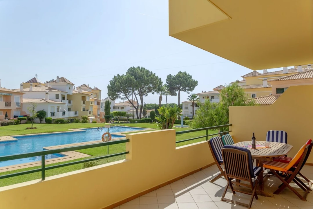 Apartamento T1 para Venda em Albufeira e Olhos de Água Foto 42