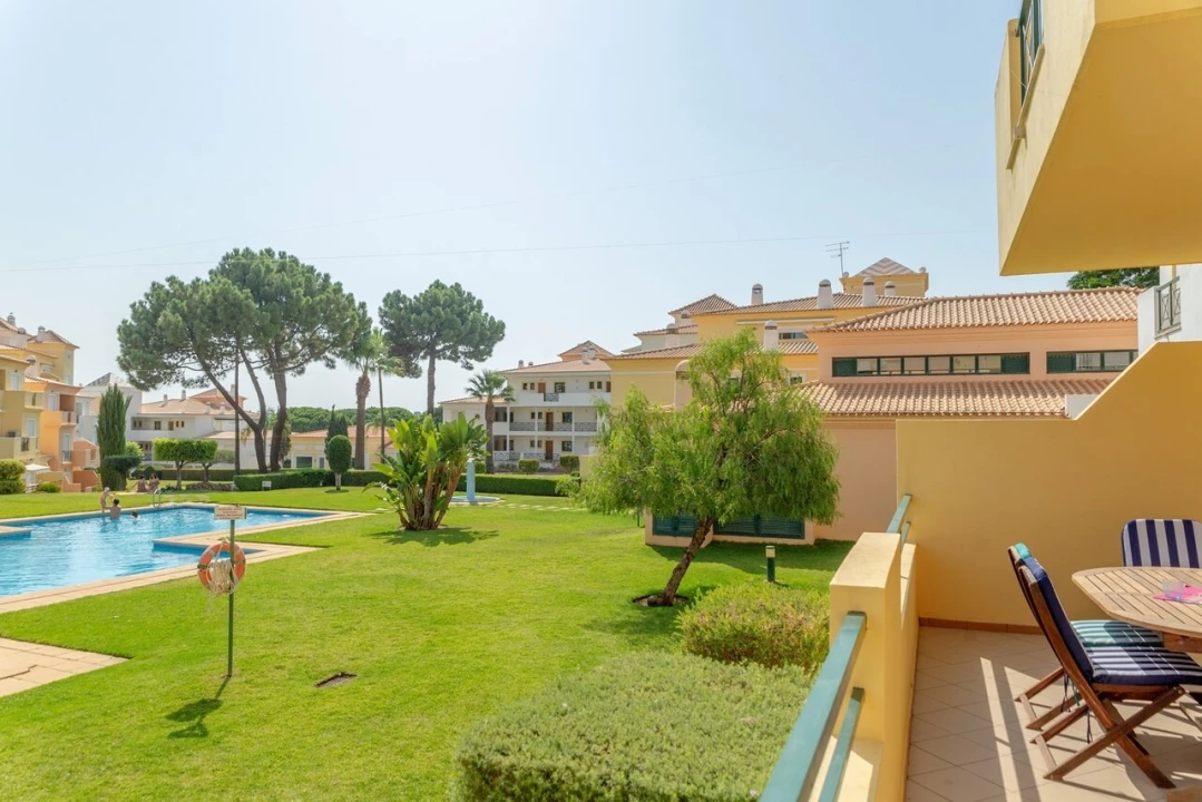 Apartamento T1 para Venda em Albufeira e Olhos de Água Foto 43