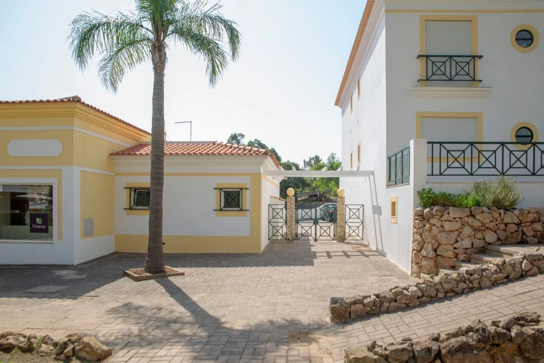 Apartamento T1 para Venda em Albufeira e Olhos de Água Foto 50