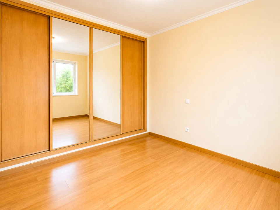 Apartamento T2 para Venda em Alvor Foto 9
