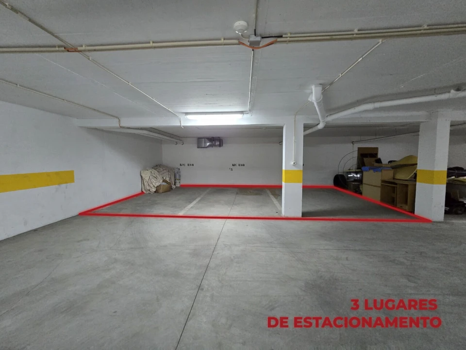 Apartamento T2 para Venda em Alvor Foto 23