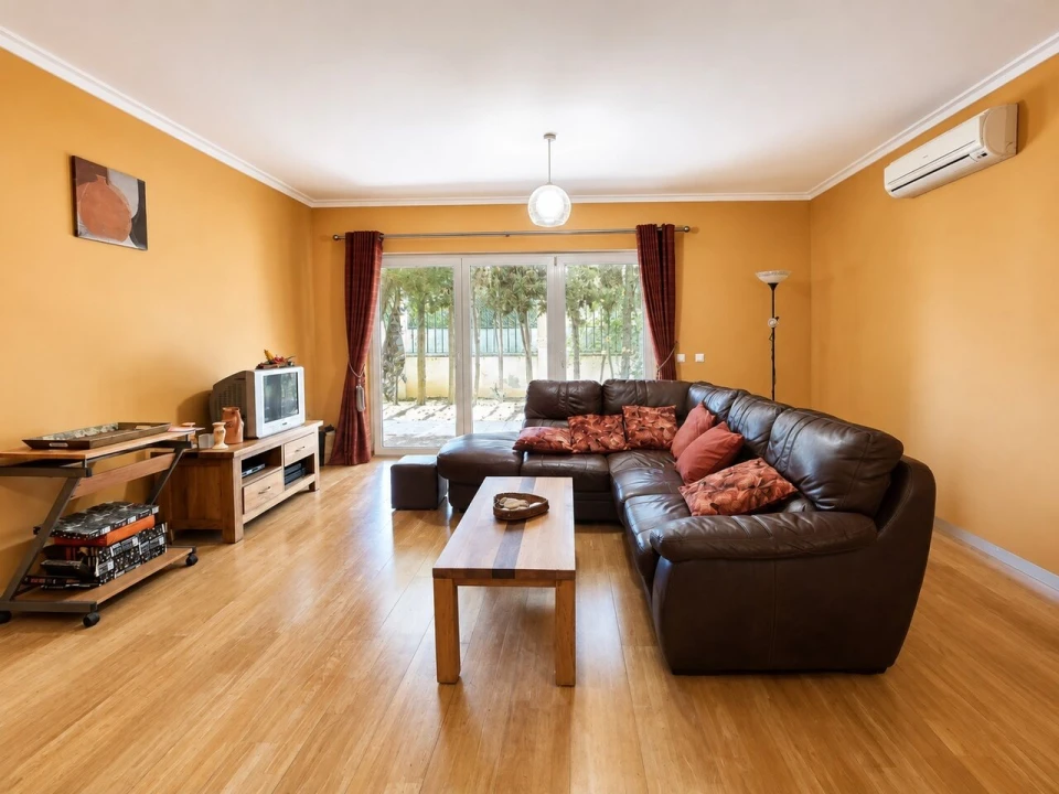 Apartamento T2 para Venda em Alvor Foto 5