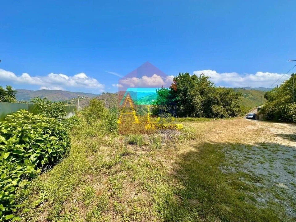 Terreno para Venda em Moimenta Foto 8