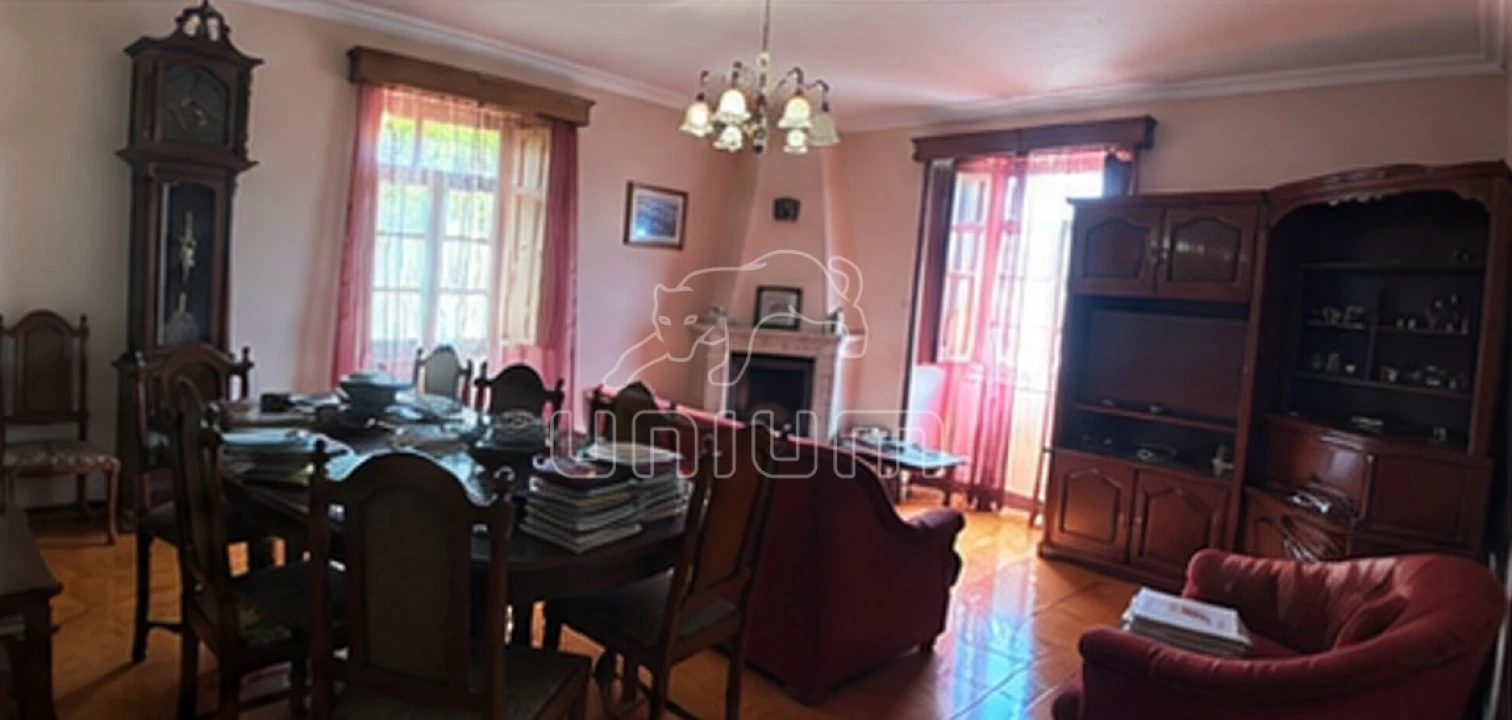 Moradia T3 para Venda em Mazarefes e Vila Fria Foto 5