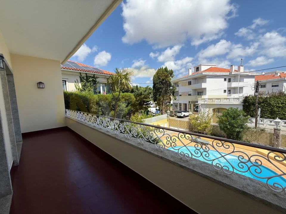 Apartamento T3 para Arrendamento em Alcabideche Foto 28