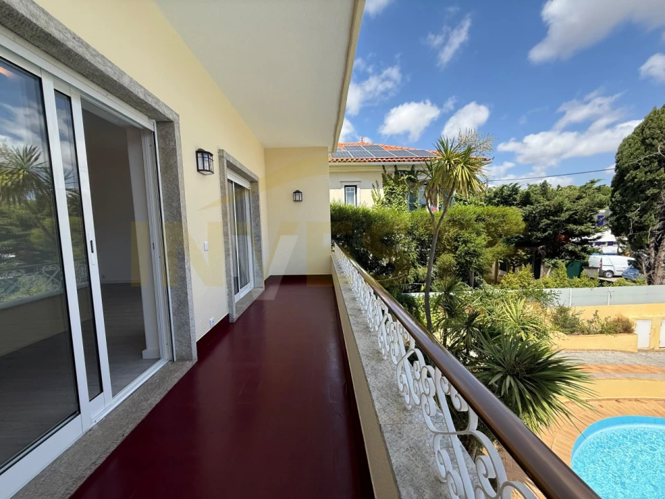 Apartamento T3 para Arrendamento em Alcabideche Foto 29