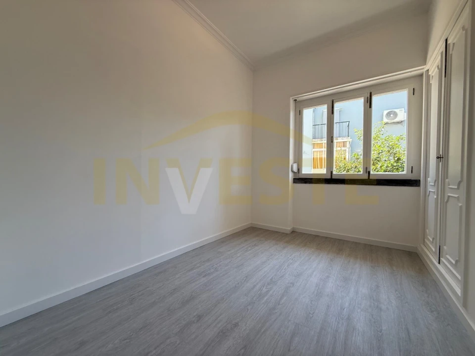 Apartamento T3 para Arrendamento em Alcabideche Foto 19
