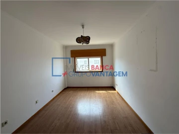 Apartamento T2 para Venda em Gondomar (São Cosme), Valbom e Jovim