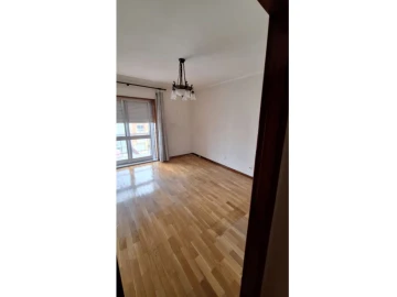 Apartamento T2 para Venda em Cidade da Maia