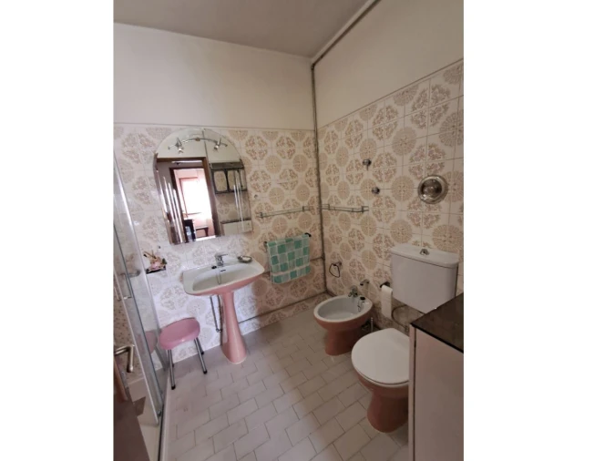 Apartamento T2 para Venda em Cidade da Maia Foto 9