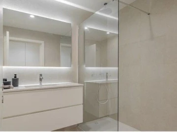 Apartamento T2 para Venda em Santa Marinha e São Pedro da Afurada