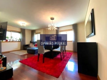 Apartamento T2 para Venda em São Felix da Marinha