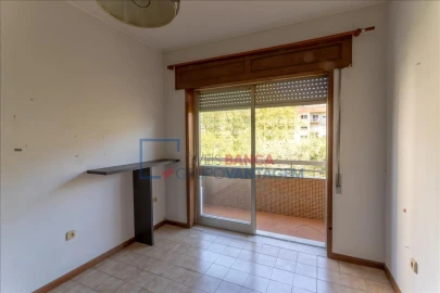 Apartamento T2 para Venda em Mafamude e Vilar do Paraíso