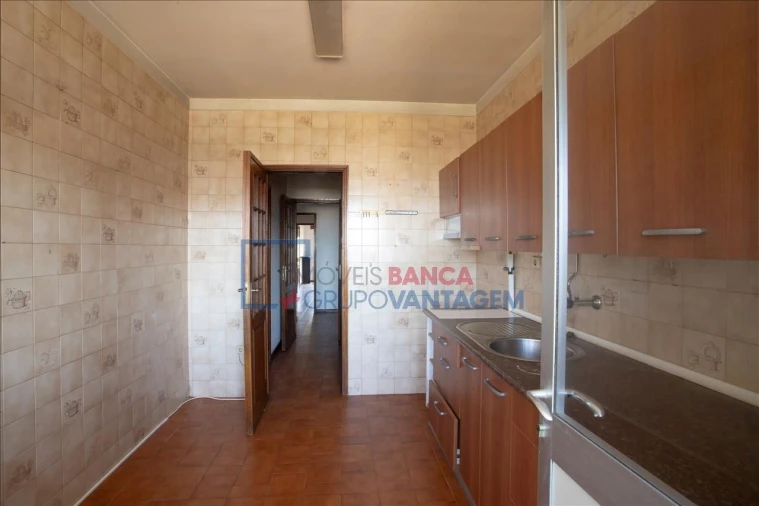 Apartamento T2 para Venda em Mafamude e Vilar do Paraíso Foto 2