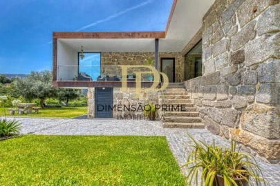 Quinta T12 para Venda em Vade (São Pedro)