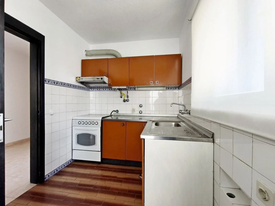Apartamento T3 para Venda em Quarteira Foto 21