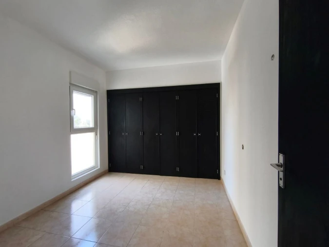 Apartamento T3 para Venda em Quarteira Foto 11