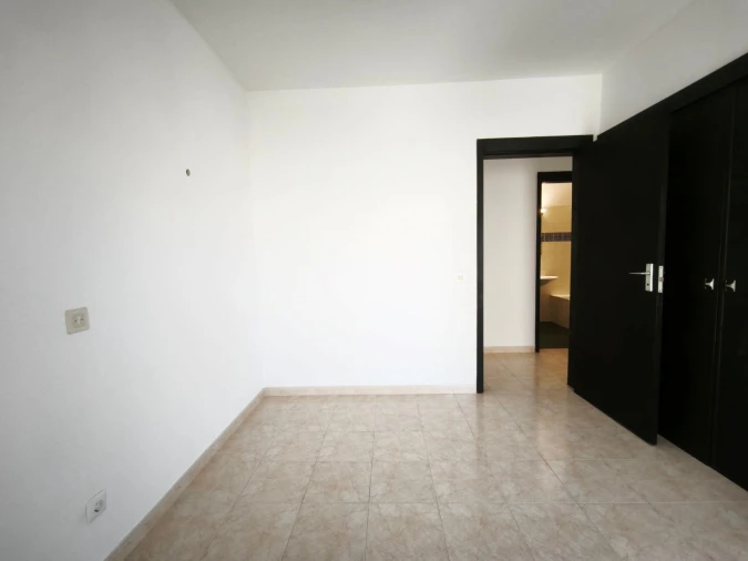 Apartamento T3 para Venda em Quarteira Foto 18