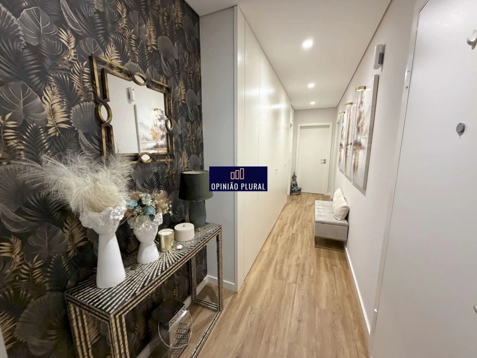 Apartamento T2 para Venda em Avintes Foto 6