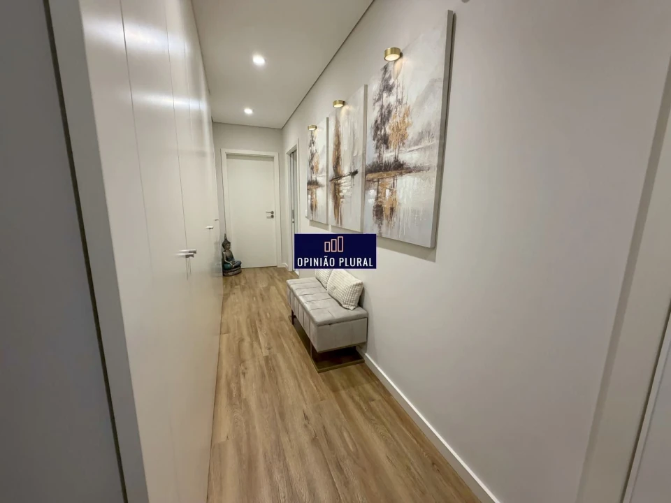 Apartamento T2 para Venda em Avintes Foto 7