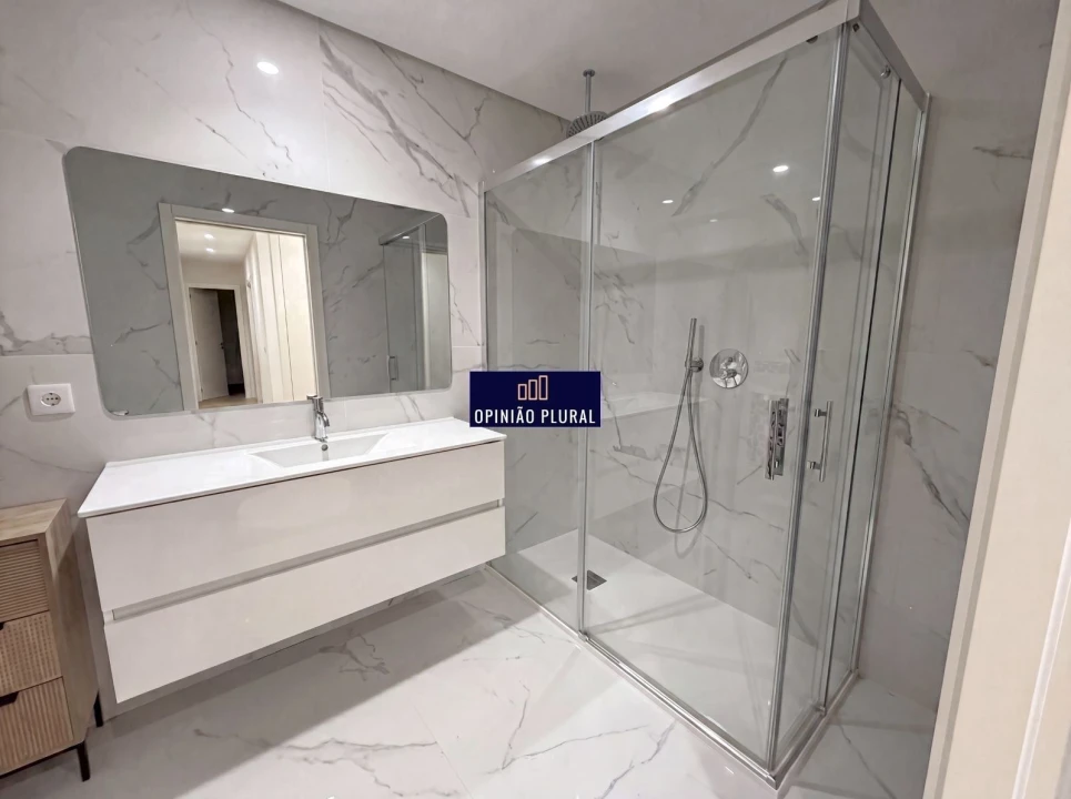 Apartamento T2 para Venda em Avintes Foto 11