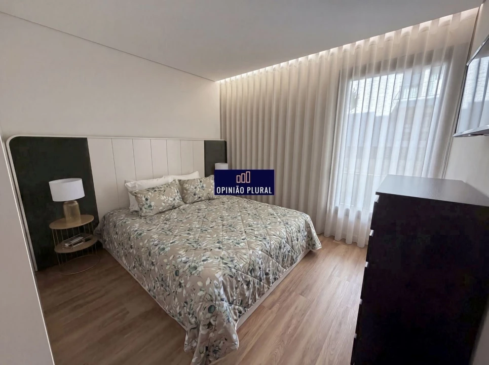 Apartamento T2 para Venda em Avintes Foto 12