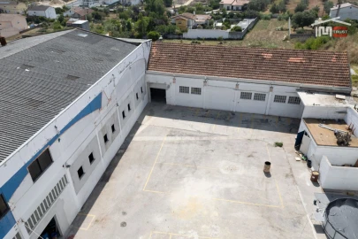 Negócio para Venda em Parceiros e Azoia
