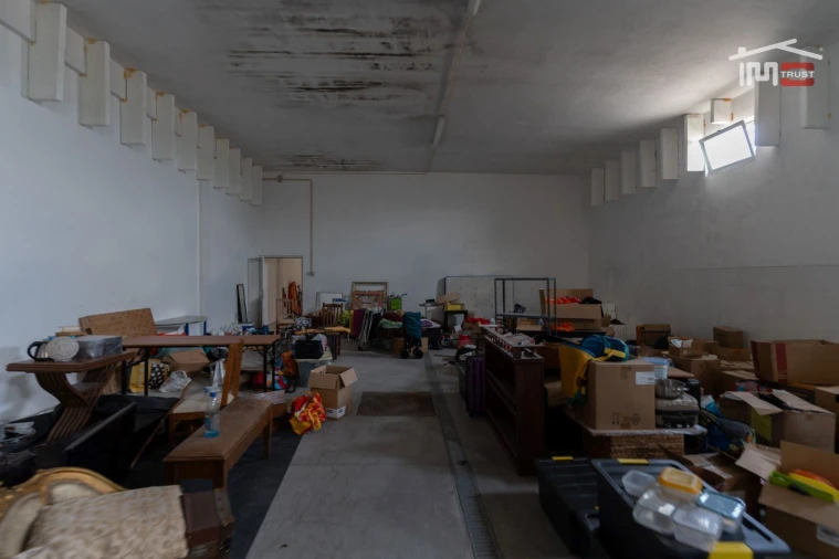 Negócio para Venda em Parceiros e Azoia Foto 31