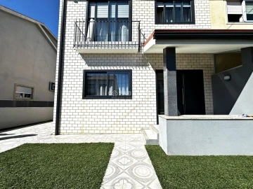 Moradia T3 para Venda em Cidade da Maia