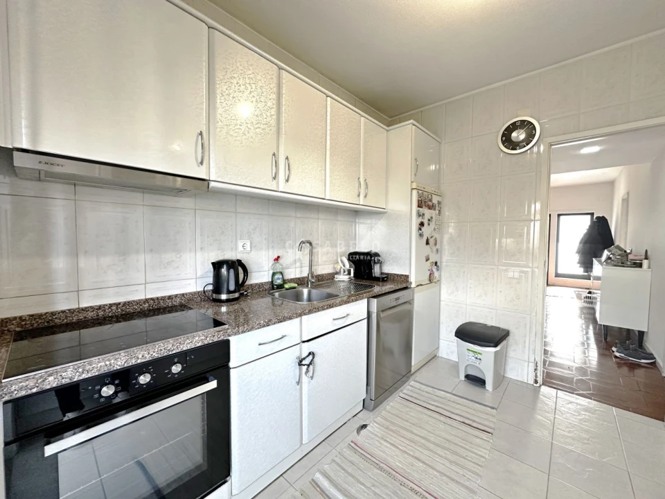 Moradia T3 para Venda em Cidade da Maia Foto 18