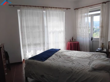 Moradia T3 para Venda em Lorvão