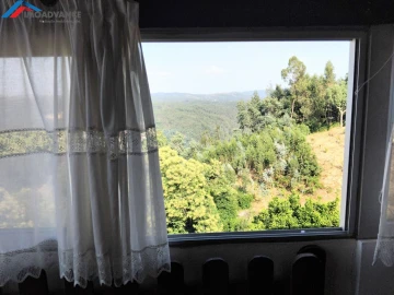 Moradia T3 para Venda em Lorvão