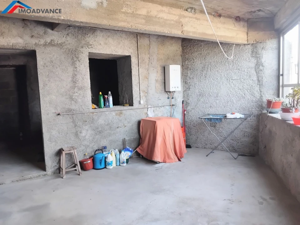 Moradia T3 para Venda em Lorvão Foto 25