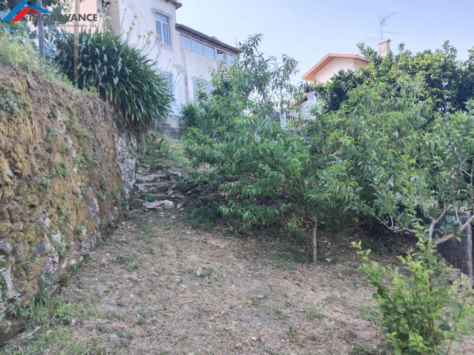Moradia T3 para Venda em Lorvão Foto 28