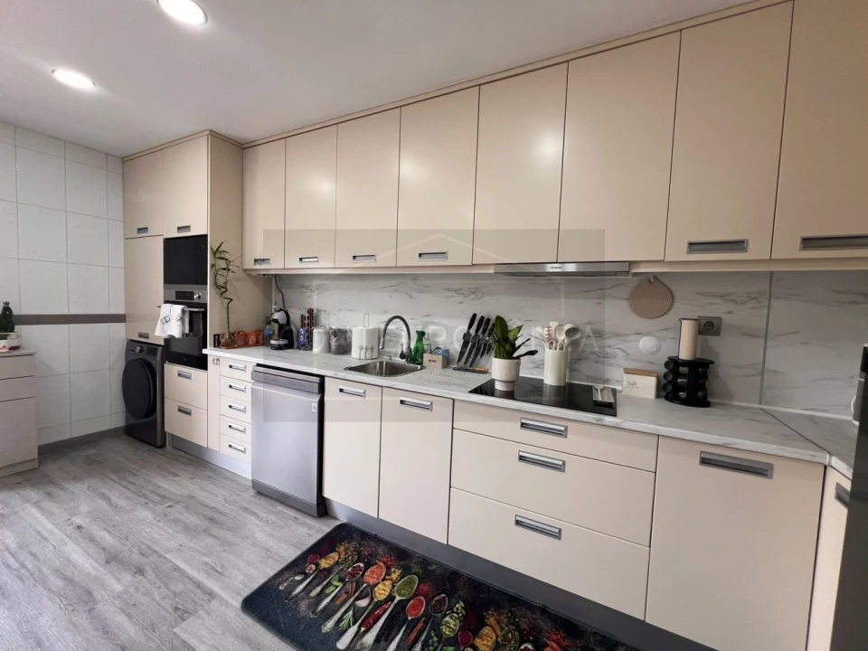 Apartamento T3 para Venda em Mirandela Foto 29
