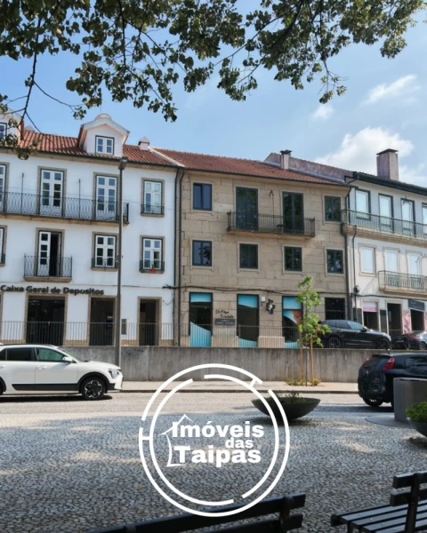 Loja para Venda em Caldelas