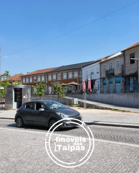 Loja para Venda em Caldelas
