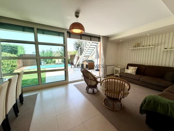Moradia T5 para Venda em Lumiar