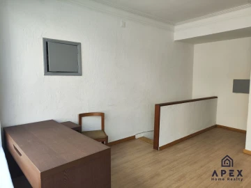 Loja para Arrendamento em Campolide
