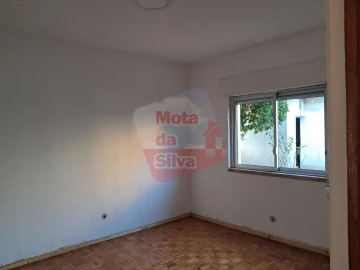 Apartamento T2 para Arrendamento em Quinta do Conde